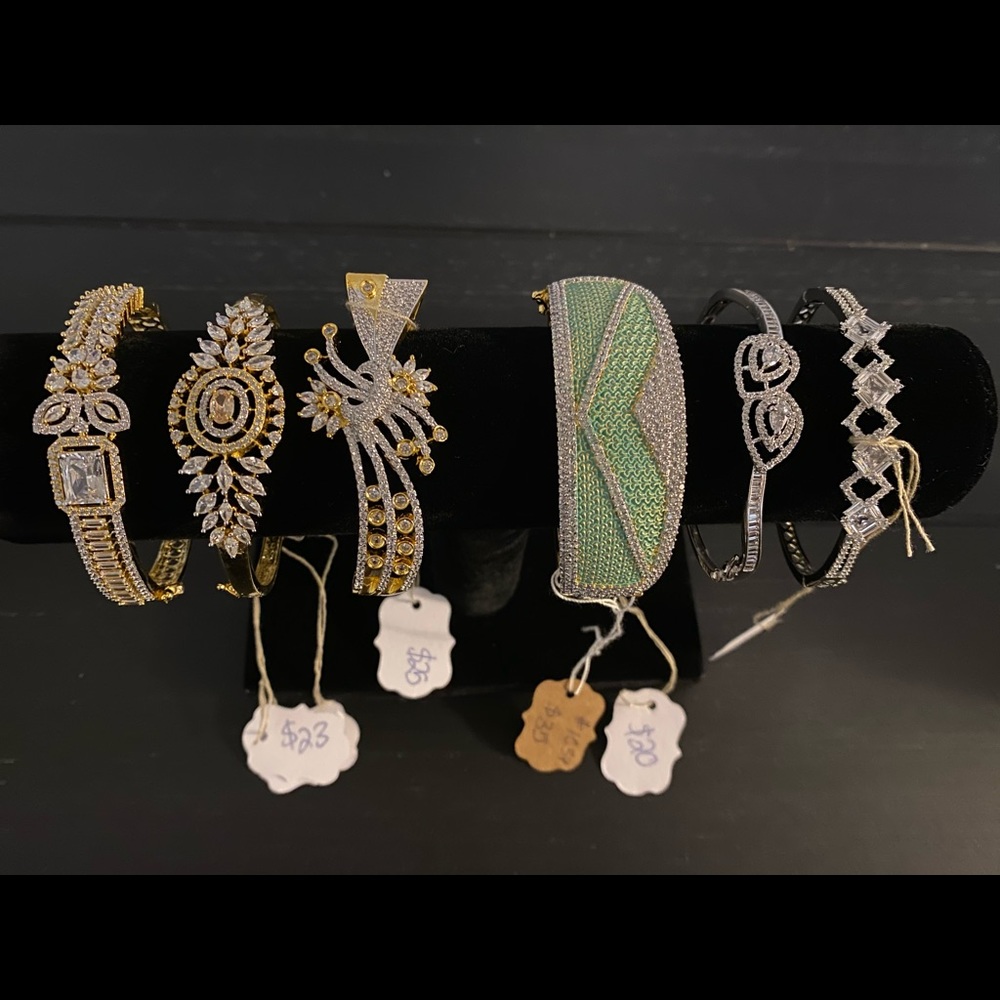 Openable Bangles/Kadas/Bracelets - image 1